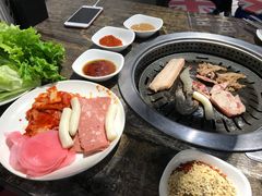 -33韩式自助烧烤(环城南路店)