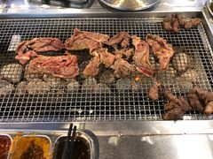 -马路牙子烧烤音乐酒馆(望京店)