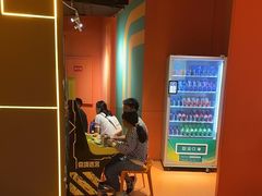 -不可思议减压馆·解压博物馆·摔碗发泄·团建定制
