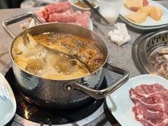 -金滏山烤肉·海鲜·火锅自助餐厅(襄阳万达店)