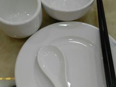 餐具摆设-天伦海鲜·老味道·青岛菜(栈桥天主教堂店)