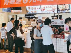 -肯德基(西影路店)