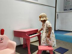 -龙格亲子游泳·水育早教运动中心(绿城店)