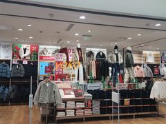 -优衣库(上海虹口龙之梦店)