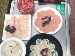 -楠柏弯休闲山庄(梨花溪店)