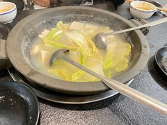 -灶知轩湘西石锅鱼(万佳广场店)