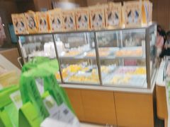 -奈雪的茶(湖滨银泰in77C区PRO店)