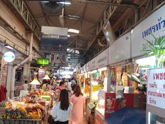 -瓦洛洛传统市场