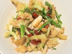 -老湘亲·品鉴湘菜(蔡塘爱琴海店)