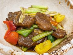 石锅黑椒牛仔骨-寻味顺德·珍之宝酒楼(银钻店)