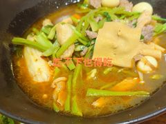 -万记麻辣烫国展总店