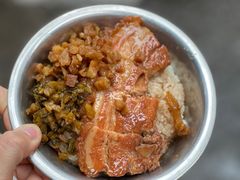 -梁阿婆廿年老牌扣肉糯米饭