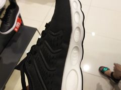 -安踏体育(茂业奥特莱斯店)