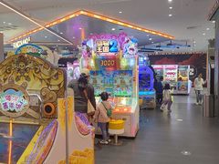 -反斗乐园π·电玩·高空拓展·蹦床(龙华天虹店)