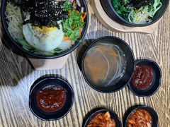-吴草鸡爪오초닭발韩食堂(融恒盈嘉中心店)