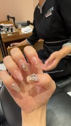 -悦指间美甲美睫美肤