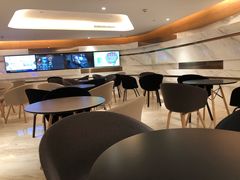 等候区-英皇电影城(英皇集团中心IMAX店)
