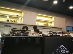 大堂-瑞幸咖啡(尼盛尚品汇店)