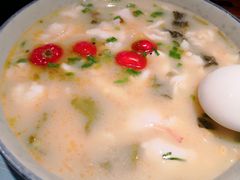 鹿桃酸菜鱼-大树餐厅(益田假日店)