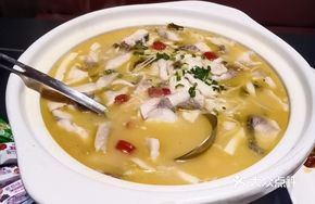 Spicy Sichuan Fish in Sour Cabbage Sauce