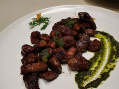 黑椒青酱牛肉粒-将相和·海鲜蒸饺大连菜