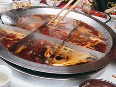 -厂花素芬九宫格火锅(益州大道店)