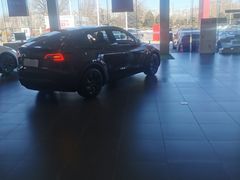 -TESLA 特斯拉(北京南四环中路特斯拉中心)