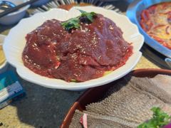 -茅草房·河畔园林火锅