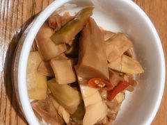 -渝是乎酸菜鱼·川渝小炒(新世界百货望京店)