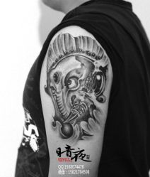 -暗夜tattoo纹身工作室