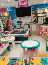 -孩子王(綦江万达店)