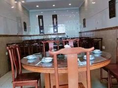 -湖光月色饭店(中庙店)