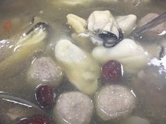 生蚝-濠轩阁特色生蚝火锅(水湾路店)