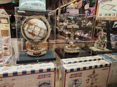 -新华书店(保利水城店)