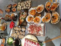 -围炉肉舍•炭烤活鳗•丹东海鲜烤肉(步行街店)