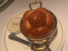 餐前面包黄油-壳里西餐厅Coquille Seafood Bistro(蒙自路店)