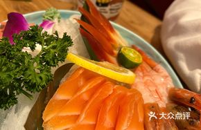 Okayama Paradise Trio Sashimi