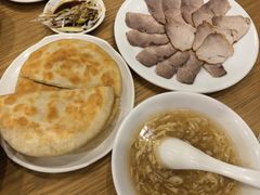 -李连贵熏肉大饼(沈阳站店)