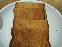 咖椰吐司-HELLO 27 意面·沙拉·帕尼尼