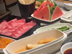 -海底捞火锅(新松江路店)