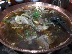 -朝伟清真铜瓢牛肉馆(三十年老·店)