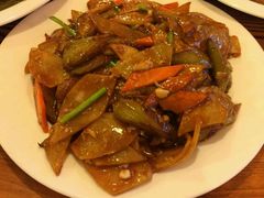 -闯关东东北农家菜(崂山石老人店)