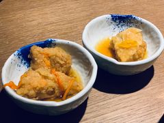 餐前三文鱼天妇罗-水之惠鲜鱼料理(王府大街店)