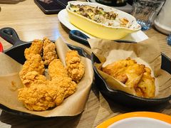 -必胜客(新中纬店)