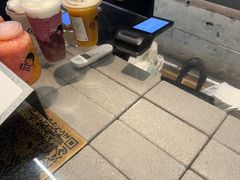 -喜茶(深圳万象城黑金店)