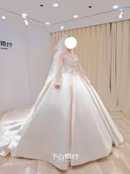 -予白婚纱礼服馆