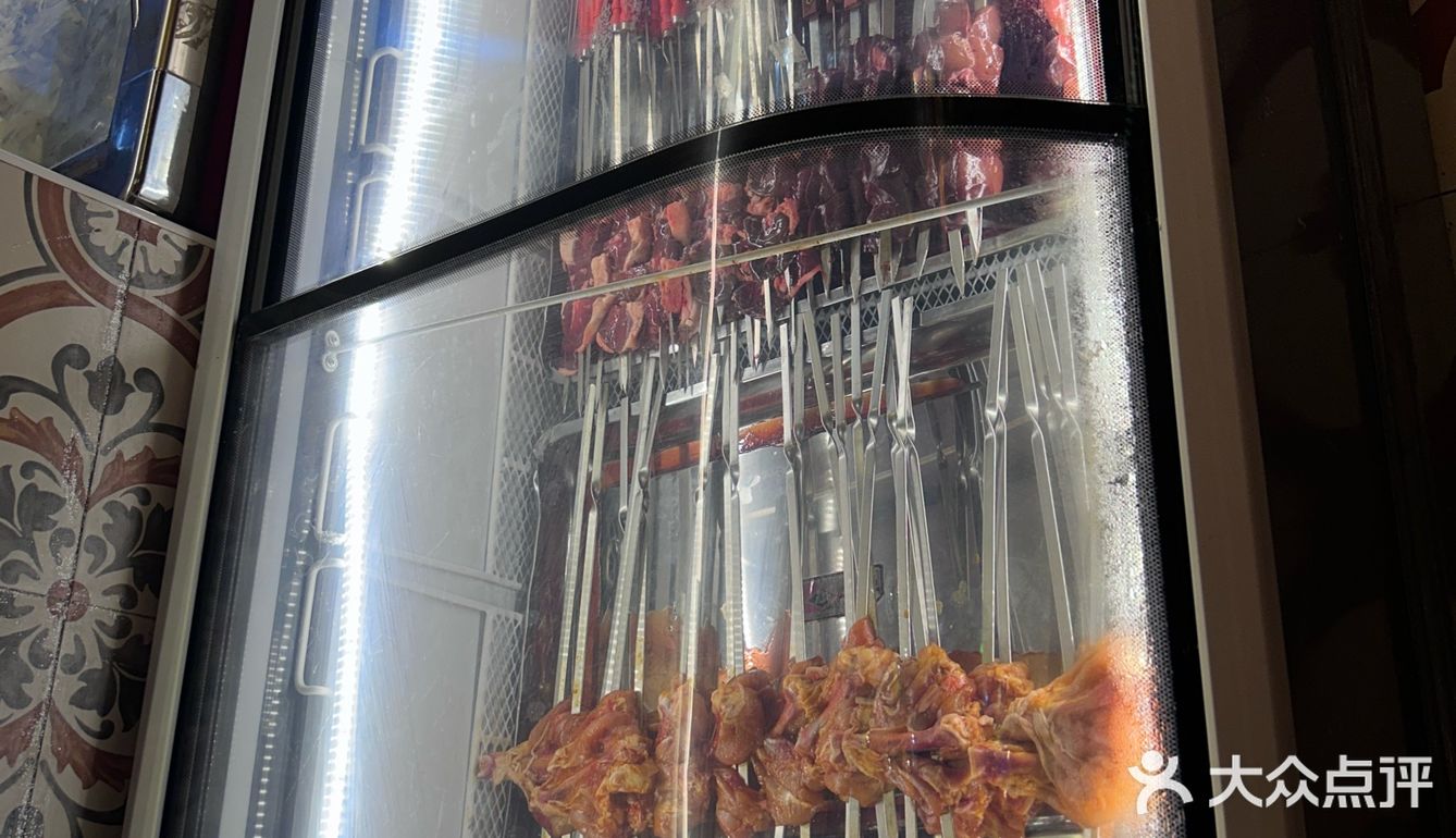 花木路新疆大盘鸡新鲜肉多