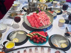 -泓炙颐凤鲜海鲜火锅料理(桐乡店)