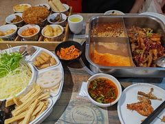 -鸡遇虾煲干锅火锅(小寨金莎店)