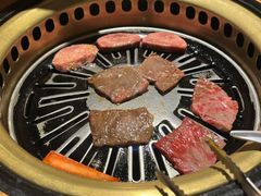 -炼火烤肉店